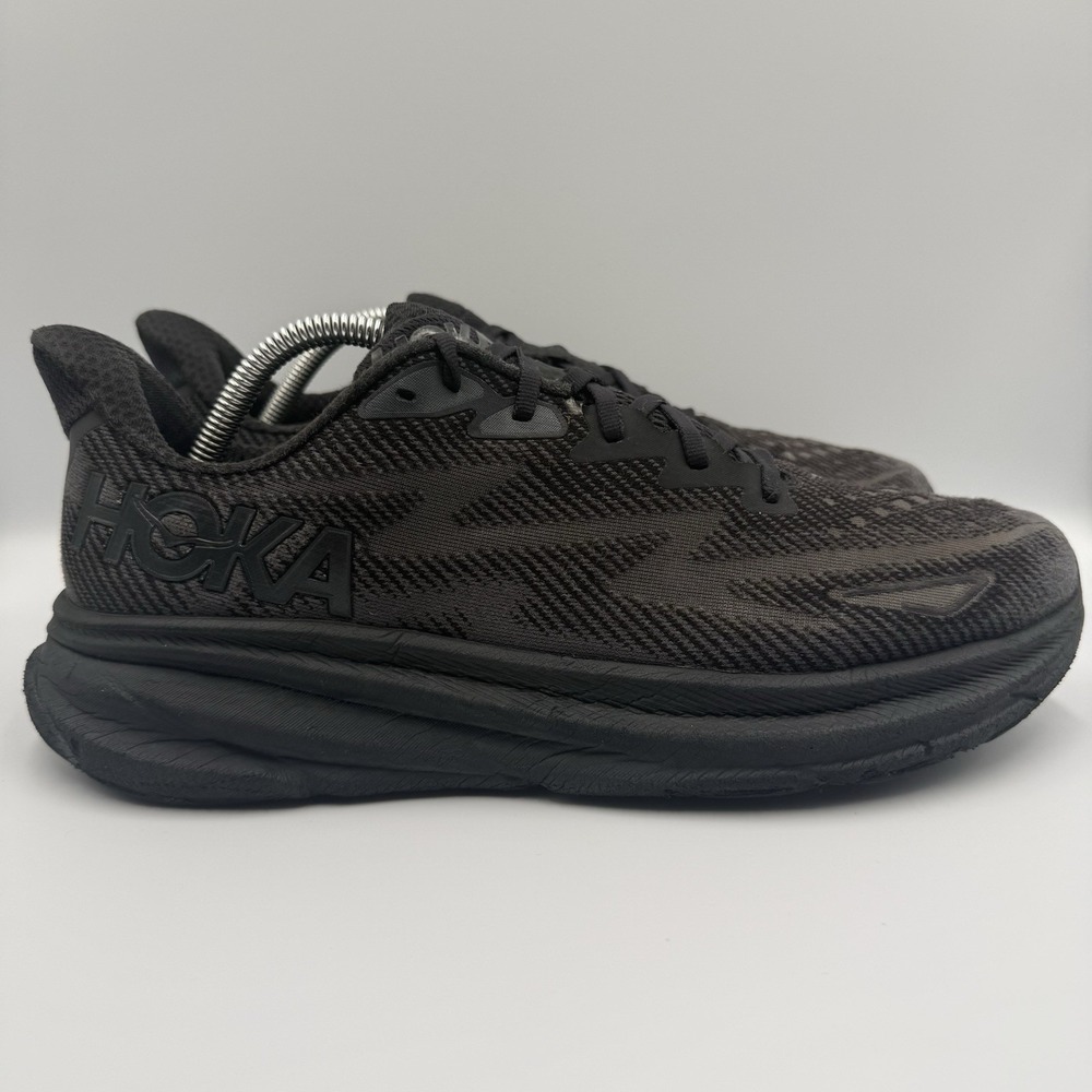 Hoka‎ One One Clifton 9 Women's Size 12B Black Running Shoes Sneakers Men's 10.5